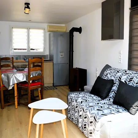 Le A Hub - Exterieur, Proche De La *